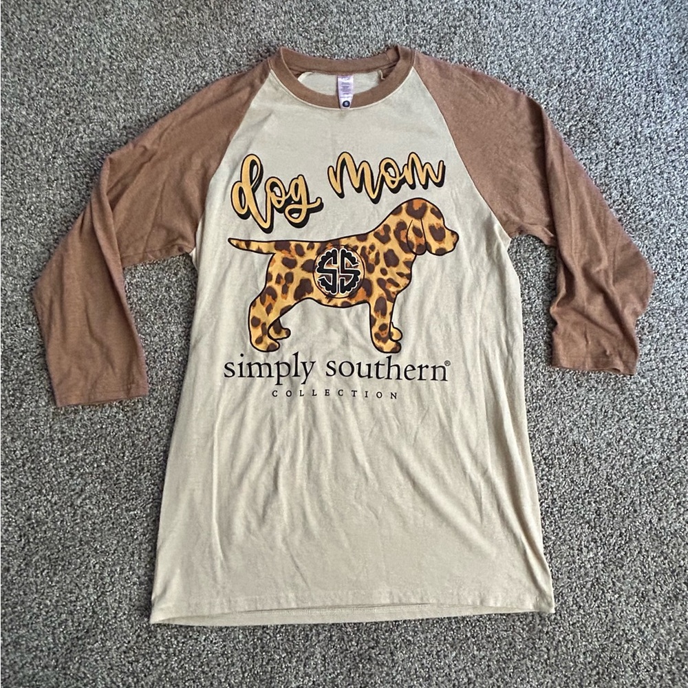 Simply Southern Brown and Cream Dog Mom Tee Small